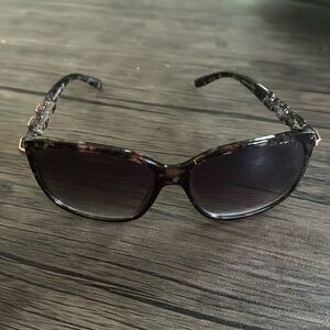 Dark floral sunglasses